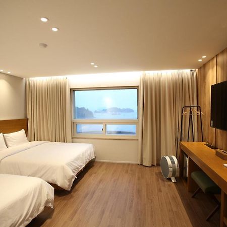 Am Ort Hotel يوسو المظهر الخارجي الصورة