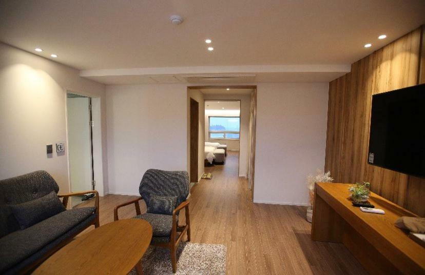 Am Ort Hotel يوسو المظهر الخارجي الصورة