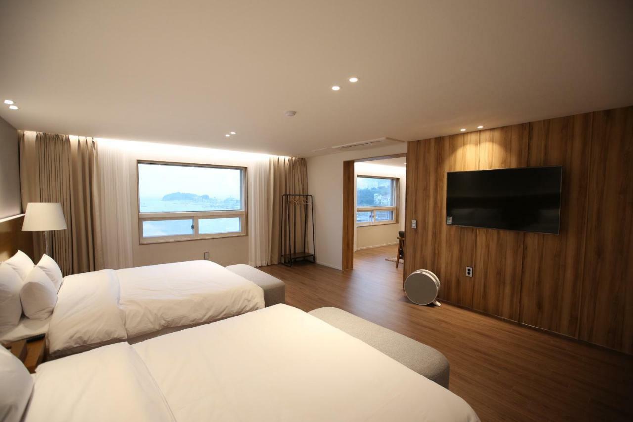 Am Ort Hotel يوسو المظهر الخارجي الصورة